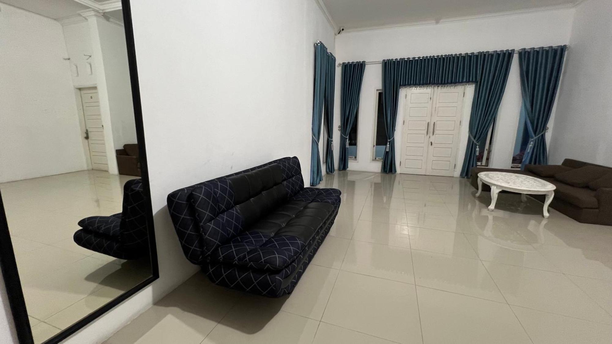 Rumah 25 Syariah Bukittinggi Exteriör bild